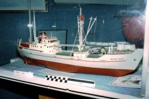 kista dan model Victoria Museum Australia